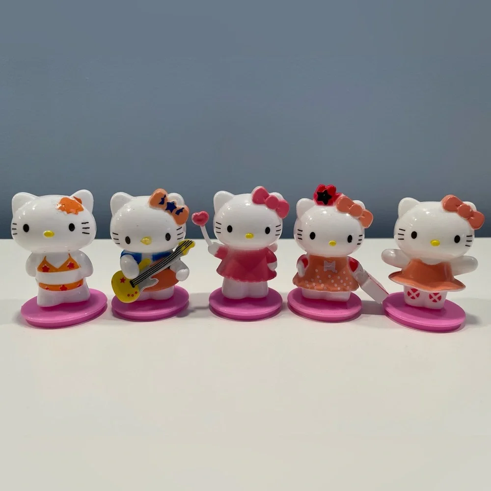 Cute Hello Kitty Mini Plastic Figurines Cake Toppers Set of 5 for women / girls